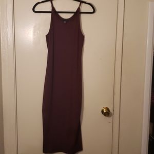 Burgundy bodycon dress